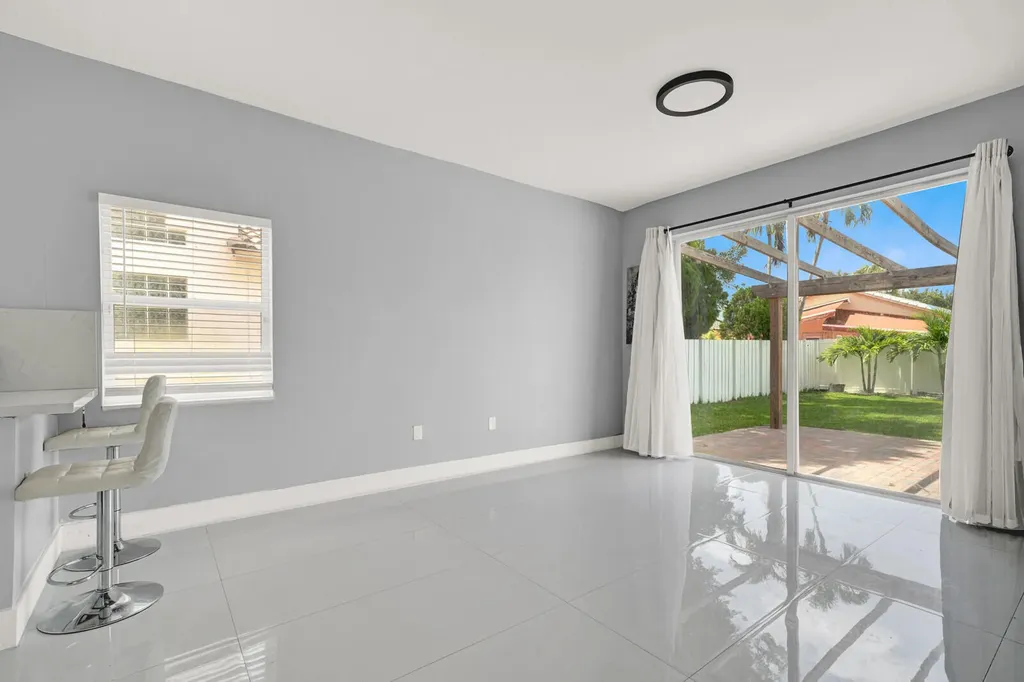 17021 NW 10th Street Pembroke Pines FL 33028