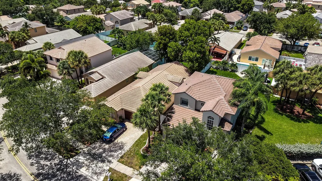 17021 NW 10th Street Pembroke Pines FL 33028