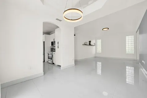 17021 NW 10th Street Pembroke Pines FL 33028