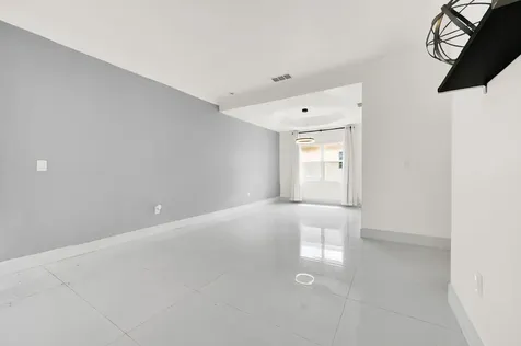 17021 NW 10th Street Pembroke Pines FL 33028