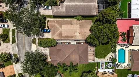 17021 NW 10th Street Pembroke Pines FL 33028