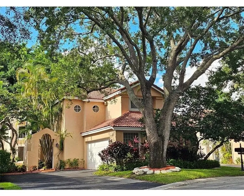 10091 NW 5 Street Plantation FL 33324