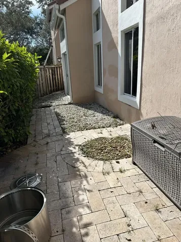 10091 NW 5 Street Plantation FL 33324