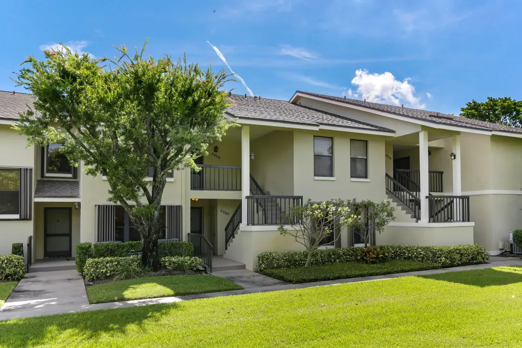 2306 Fairway Drive S Jupiter FL 33477