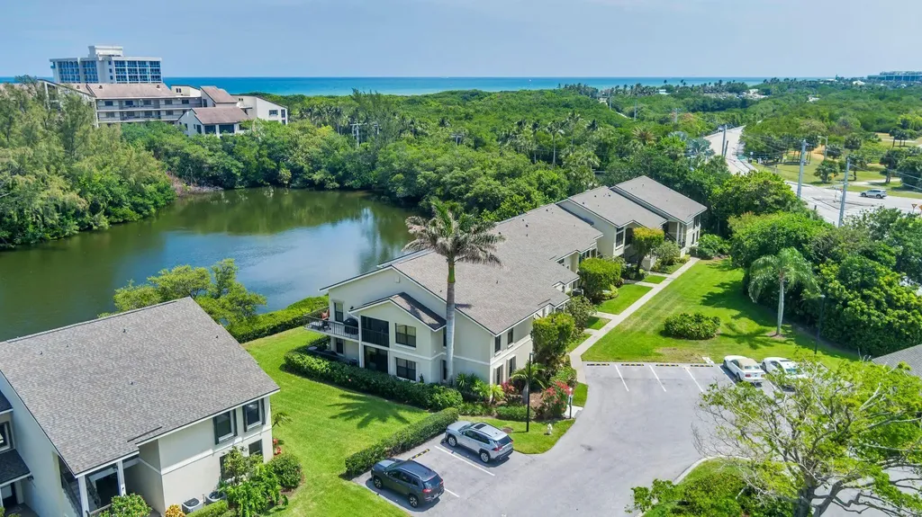 2306 Fairway Drive S Jupiter FL 33477