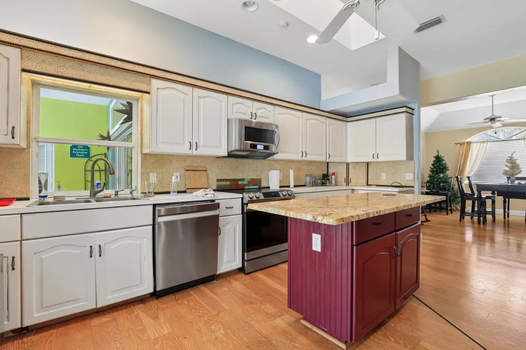 4883 SE Longleaf Place Hobe Sound FL 33455