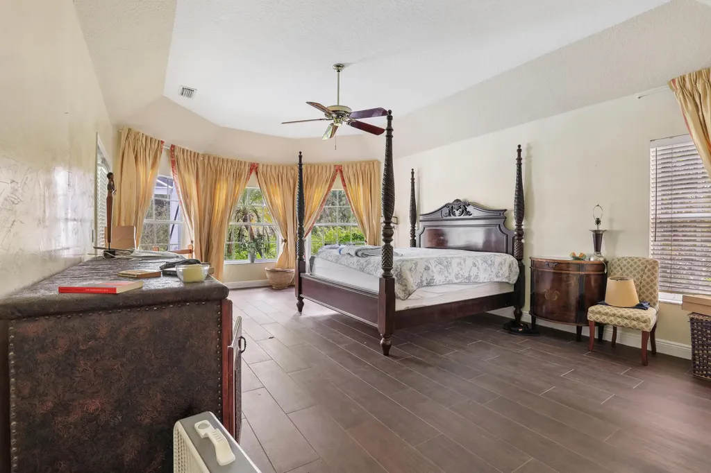 4883 SE Longleaf Place Hobe Sound FL 33455