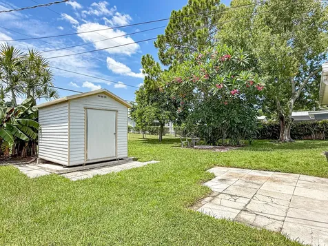 7430 Cocoanut Drive Lake Worth FL 33467