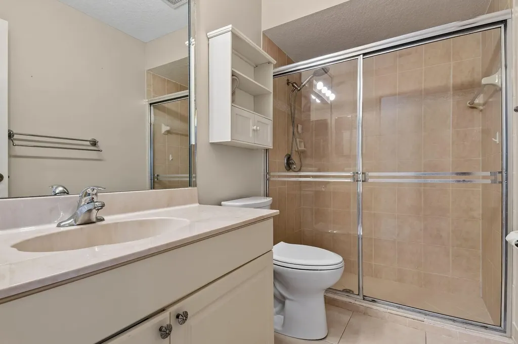 118 Fernwood Crescent Royal Palm Beach FL 33411
