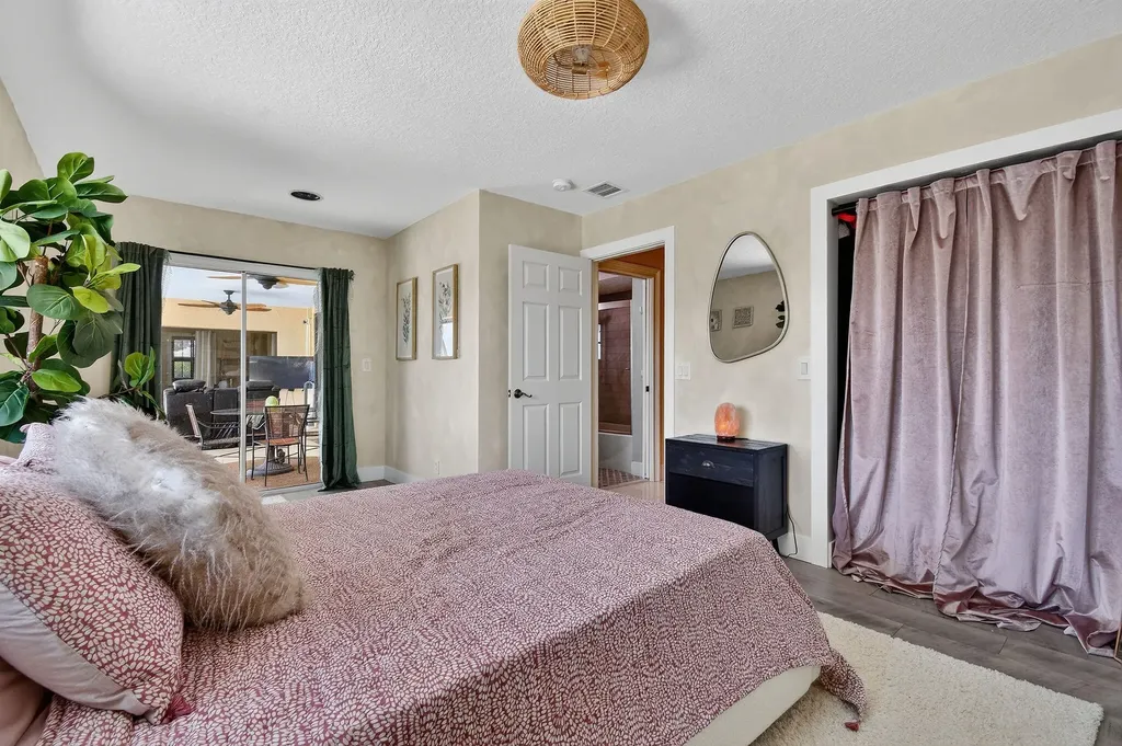 118 Fernwood Crescent Royal Palm Beach FL 33411