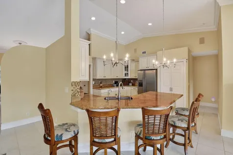 118 Fernwood Crescent Royal Palm Beach FL 33411