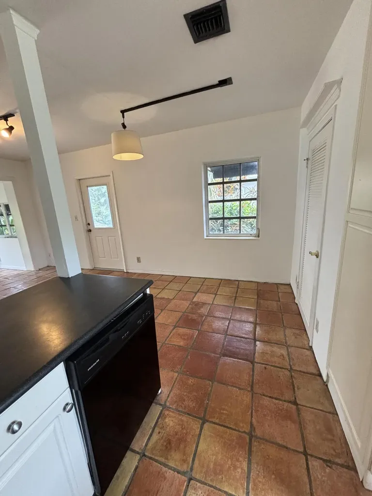 1749 NE 15th Street Fort Lauderdale FL 33304