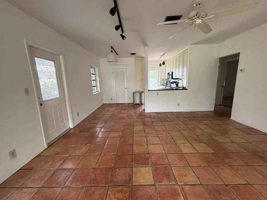 1749 NE 15th Street Fort Lauderdale FL 33304