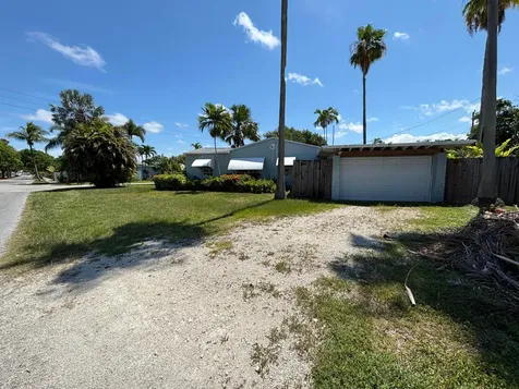 1749 NE 15th Street Fort Lauderdale FL 33304