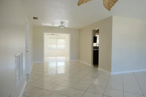980 Woodland Avenue West Palm Beach FL 33415