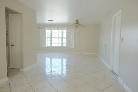 980 Woodland Avenue West Palm Beach FL 33415