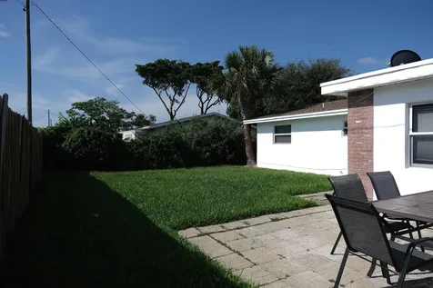 980 Woodland Avenue West Palm Beach FL 33415