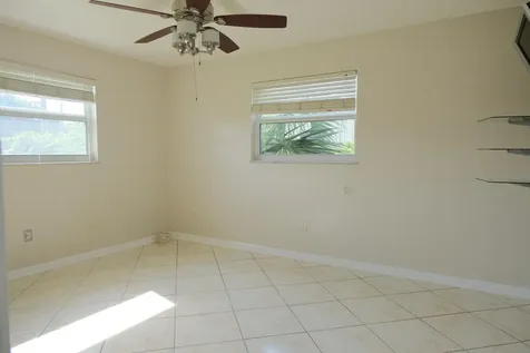 980 Woodland Avenue West Palm Beach FL 33415