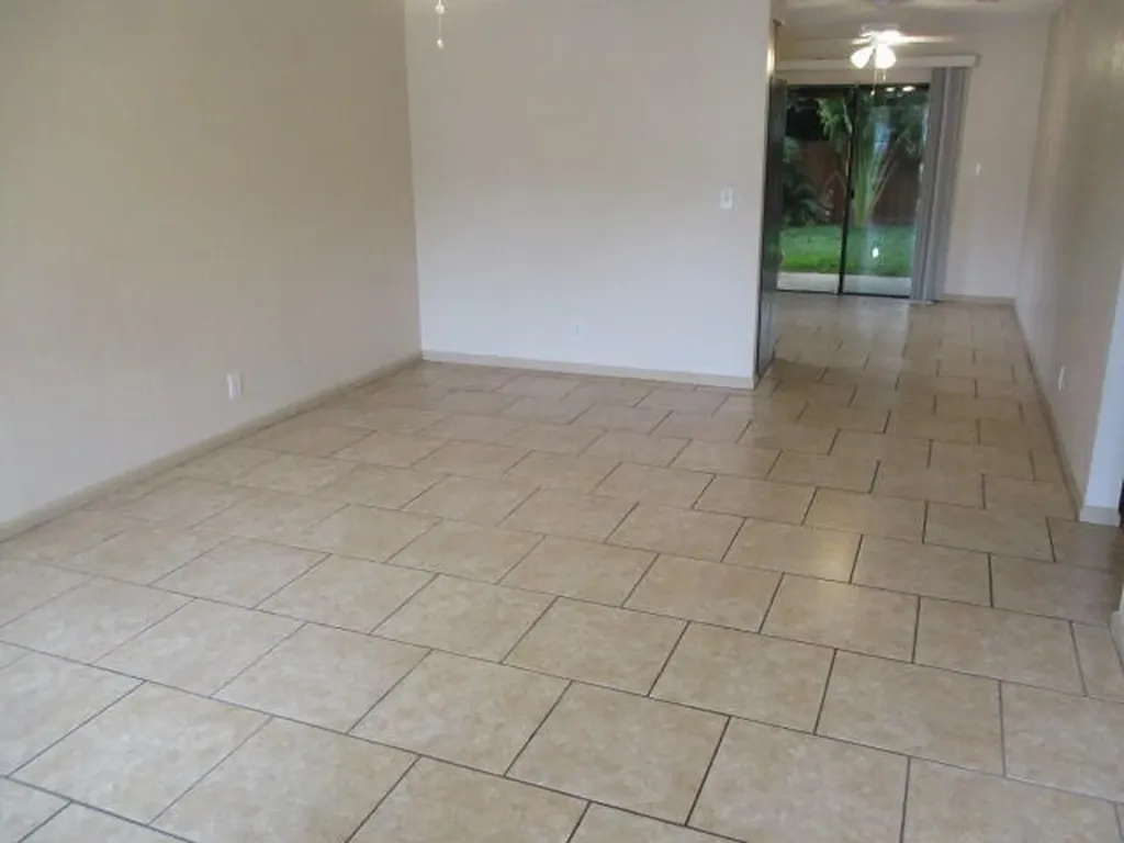 9077 E Highland Pines Drive Palm Beach Gardens FL 33418