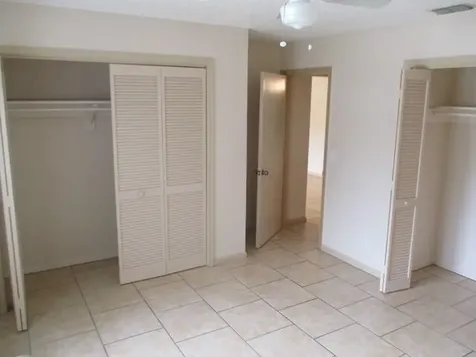 9077 E Highland Pines Drive Palm Beach Gardens FL 33418
