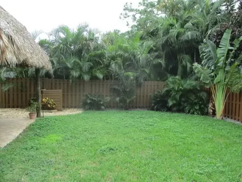 9077 E Highland Pines Drive Palm Beach Gardens FL 33418