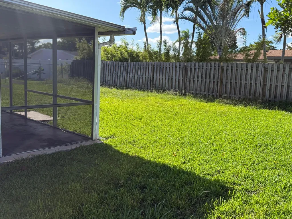 4733 Bison Street Boca Raton FL 33428