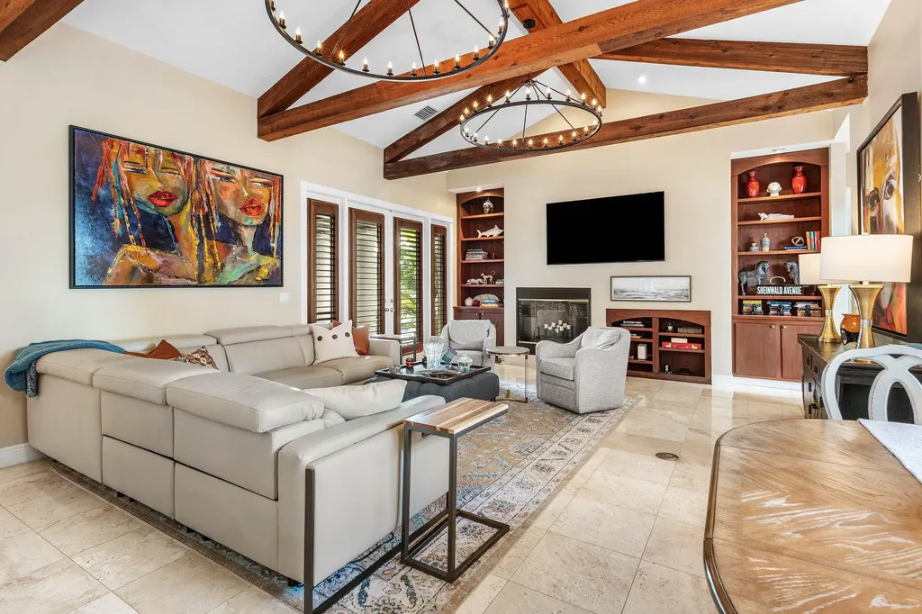 2 Firestone Circle West Palm Beach FL 33401