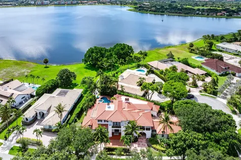 2 Firestone Circle West Palm Beach FL 33401