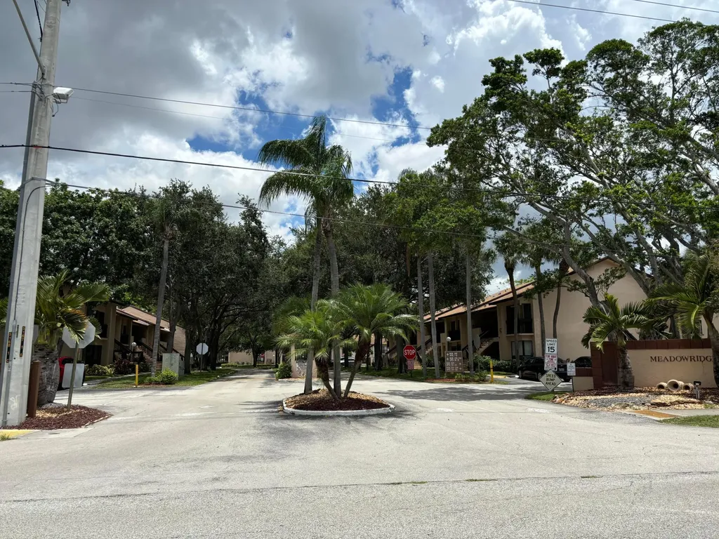 2225 SW 15th Street Deerfield Beach FL 33442