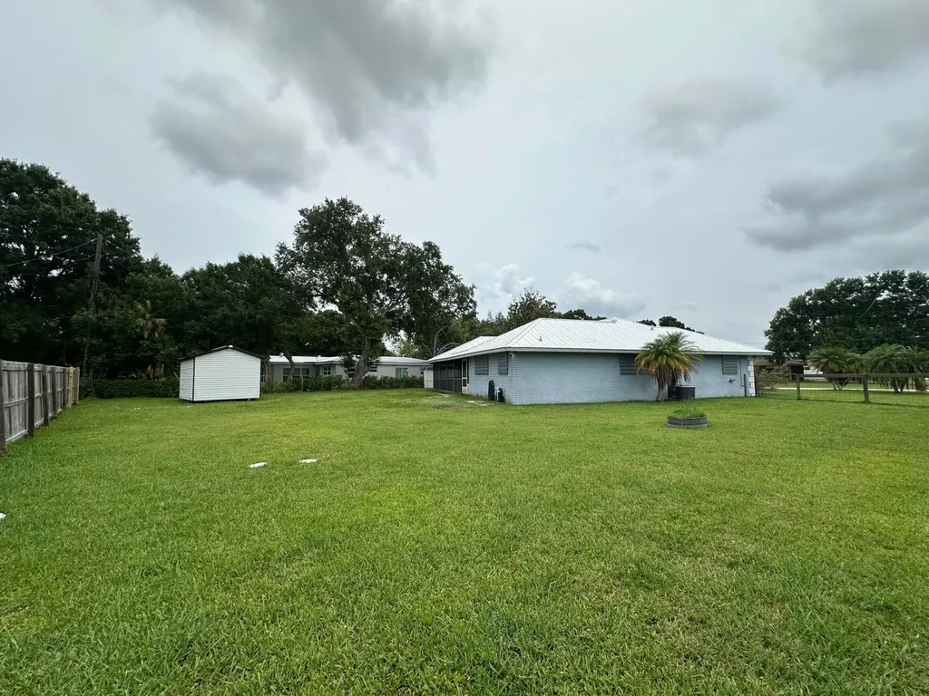 404 21st Street SE Vero Beach FL 32960