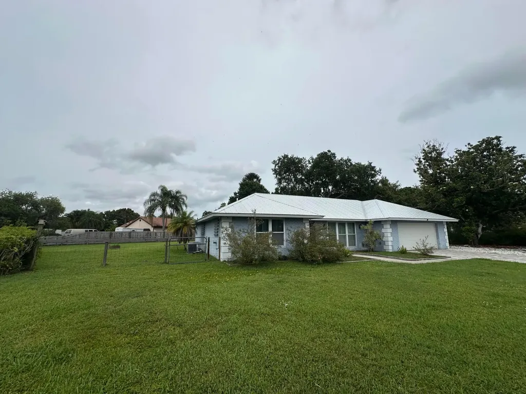 404 21st Street SE Vero Beach FL 32960