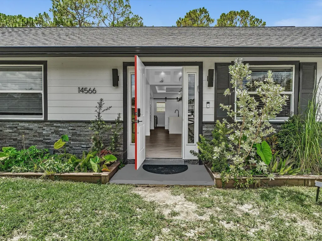 14566 Temple Boulevard The Acreage FL 33470