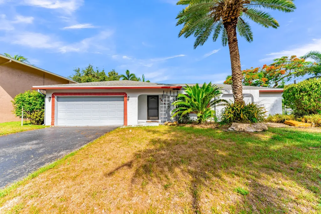 5523 SW 116th Avenue Cooper City FL 33330