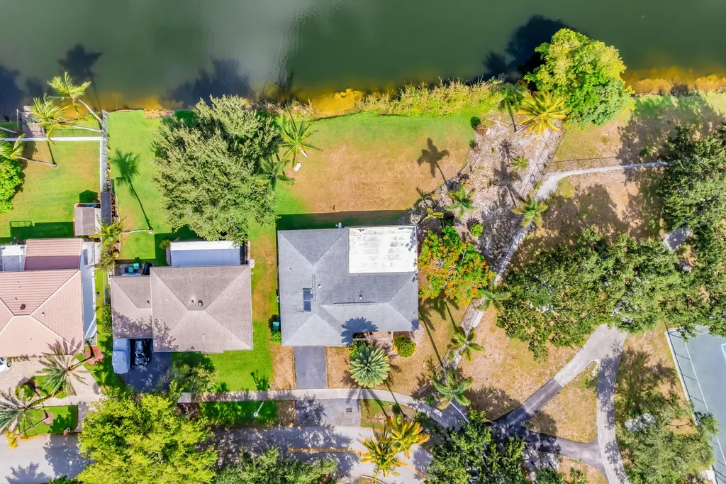 5523 SW 116th Avenue Cooper City FL 33330