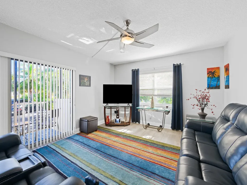 1839 Middle River Drive Fort Lauderdale FL 33305