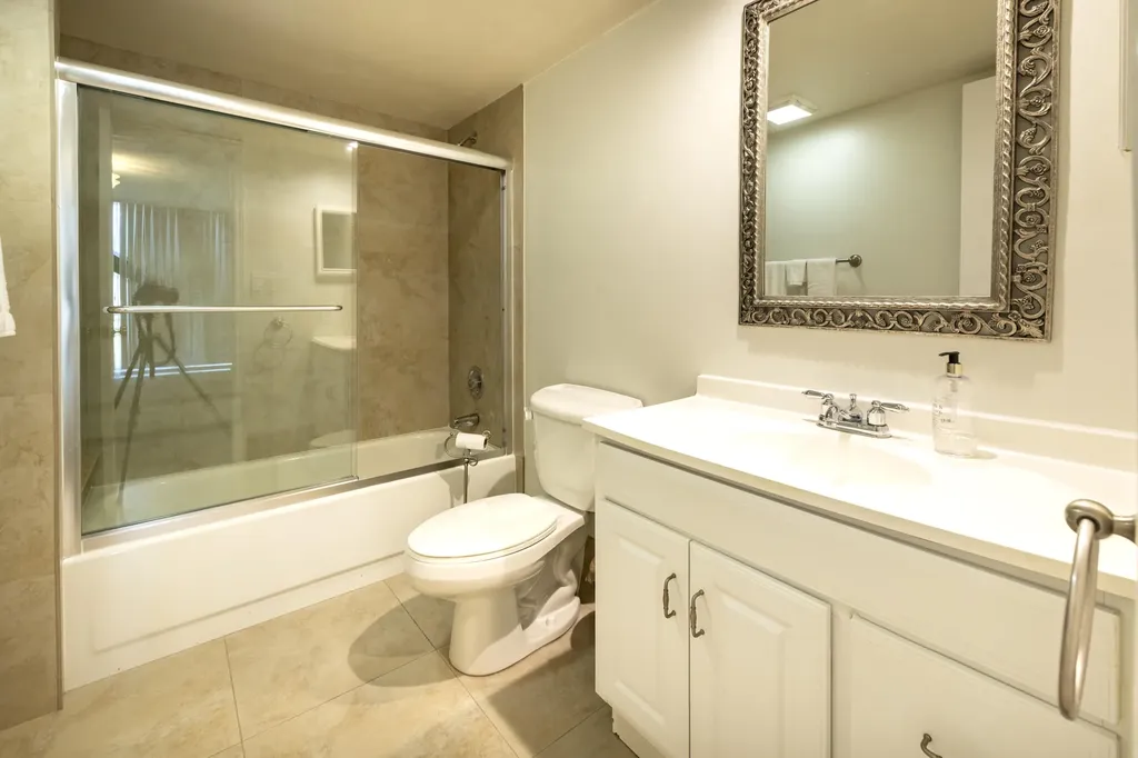525 N Ocean Boulevard Pompano Beach FL 33062