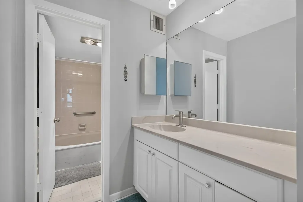 510 N Ocean Boulevard Pompano Beach FL 33062