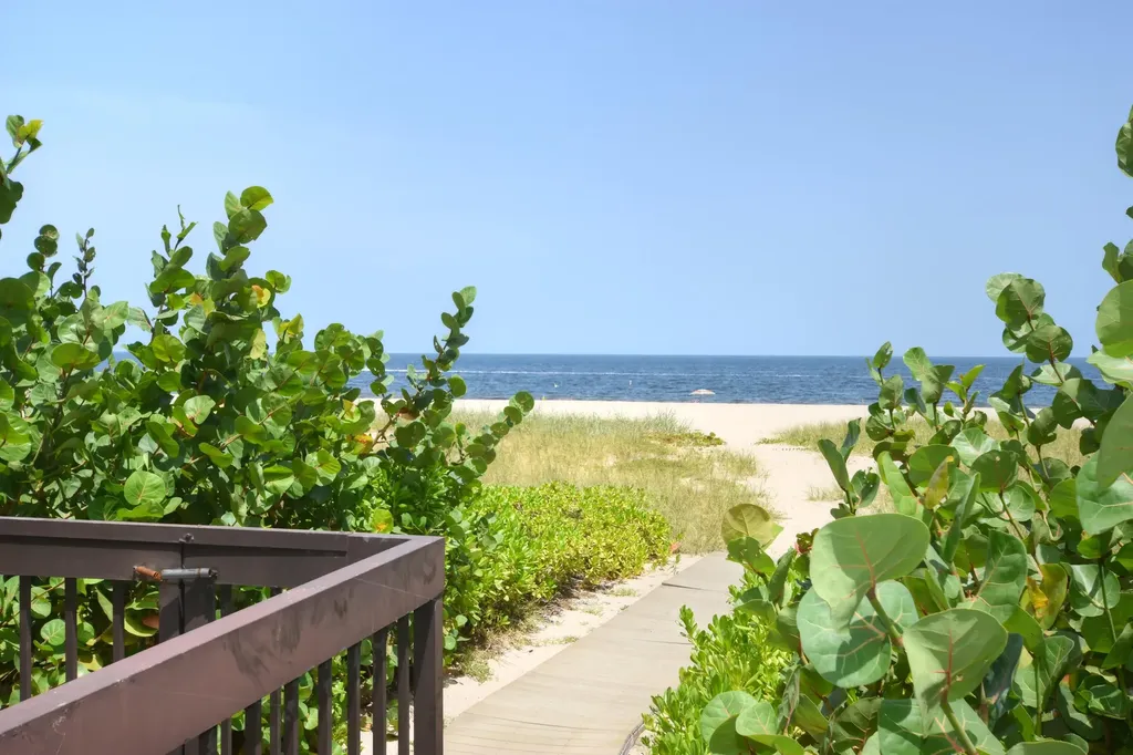 510 N Ocean Boulevard Pompano Beach FL 33062