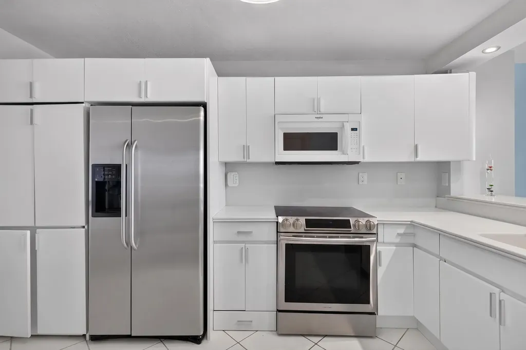 510 N Ocean Boulevard Pompano Beach FL 33062