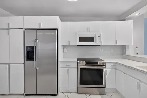 510 N Ocean Boulevard Pompano Beach FL 33062