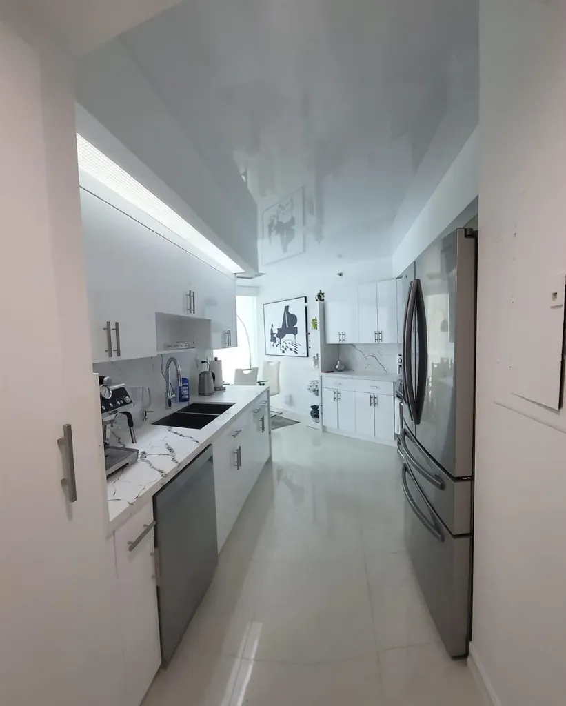 16425 Collins Avenue Sunny Isles Beach FL 33160