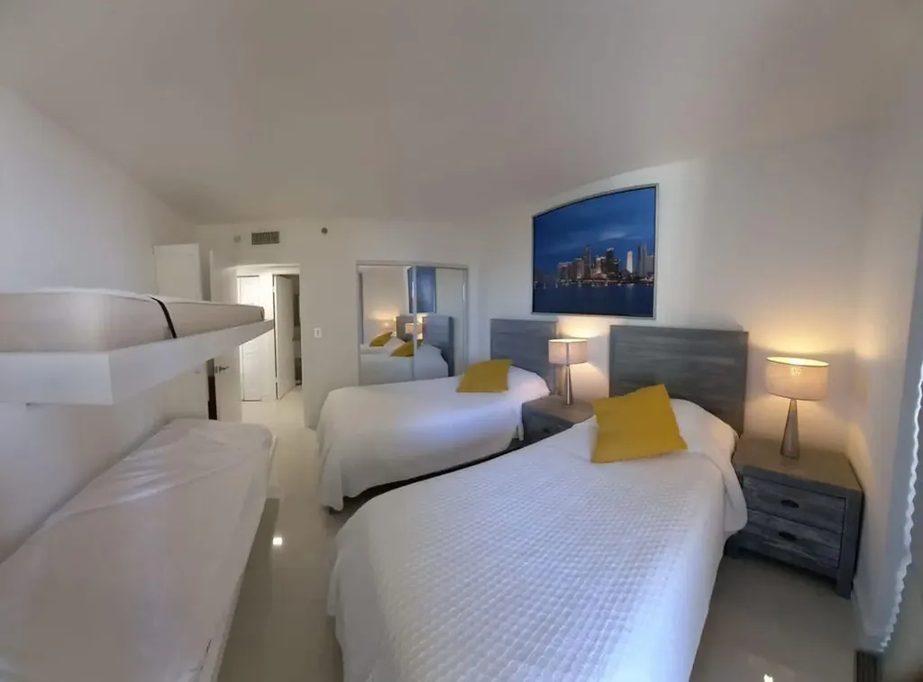 16425 Collins Avenue Sunny Isles Beach FL 33160