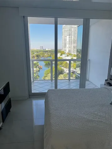 16425 Collins Avenue Sunny Isles Beach FL 33160