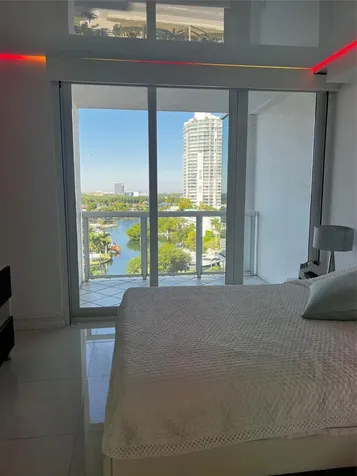 16425 Collins Avenue Sunny Isles Beach FL 33160