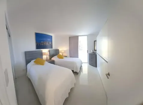 16425 Collins Avenue Sunny Isles Beach FL 33160
