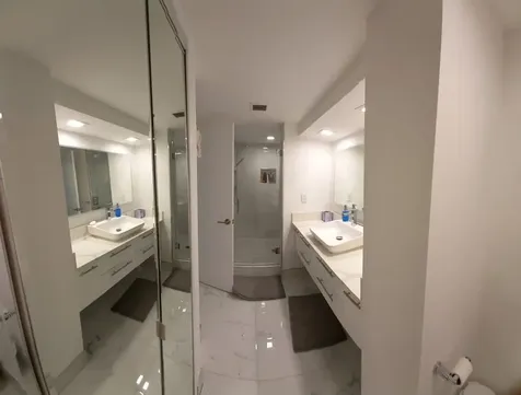 16425 Collins Avenue Sunny Isles Beach FL 33160