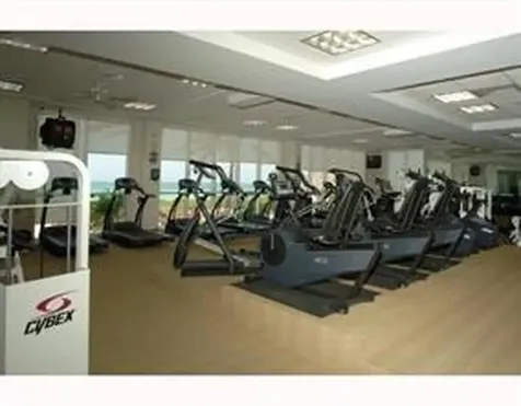 16425 Collins Avenue Sunny Isles Beach FL 33160