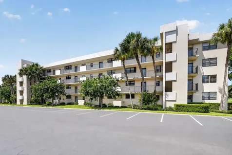 2460 Deer Creek Country Club Boulevard Deerfield Beach FL 33442