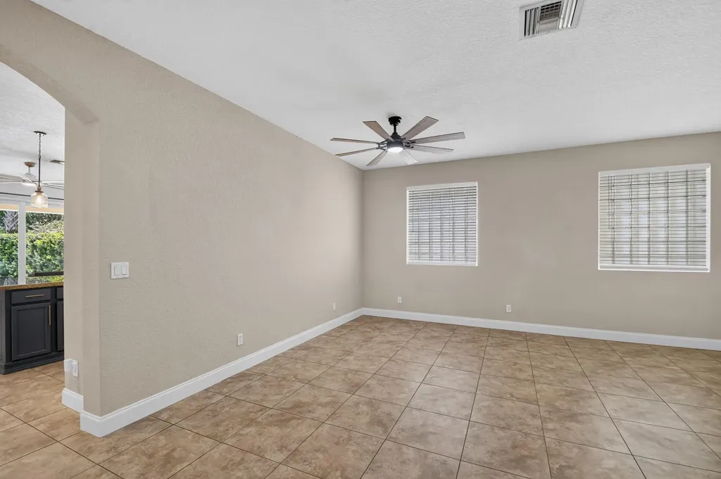 7082 Prudencia Drive Lake Worth FL 33463