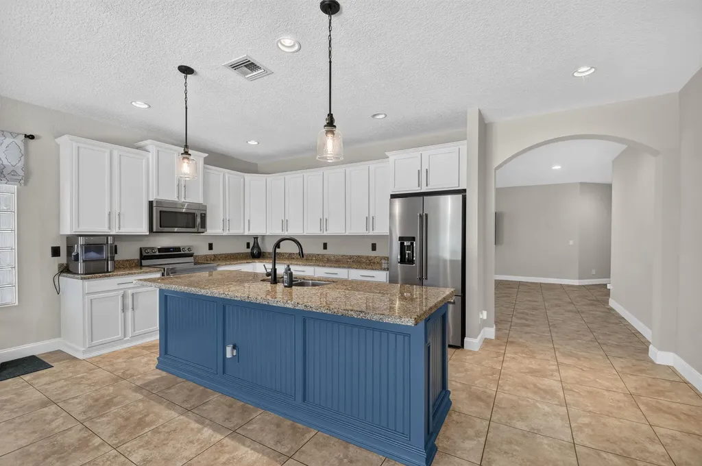 7082 Prudencia Drive Lake Worth FL 33463